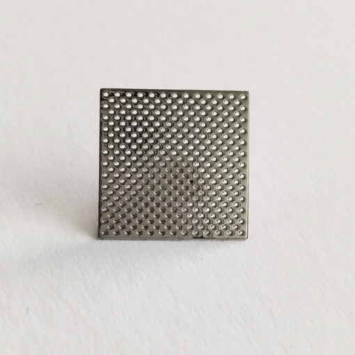 Lautsprechergitter-Metallaufkleber 3 1 JTT-Logos | China Professionelle Hersteller von benutzerdefinierten metallischen Logoaufklebern, Fabrik